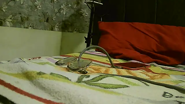 Jhennyf_Lims stripchat live cam model