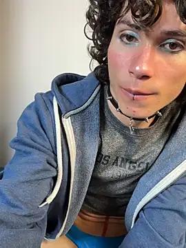 LittleTymmy stripchat live cam model