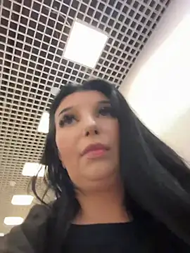 Tisha_Busty stripchat live cam model