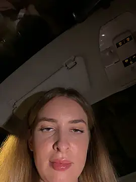 EvieEvans stripchat live cam model
