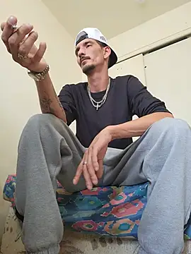 Matthew_204 stripchat live cam model