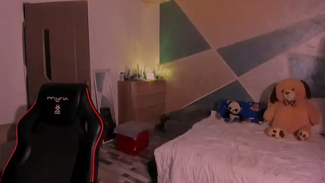 SweetSin40 stripchat live cam model