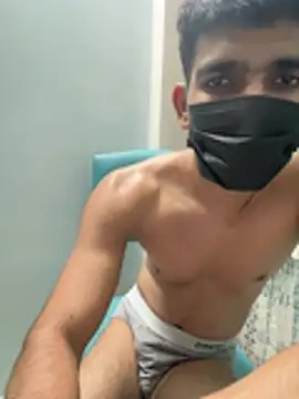 Naughtytomboy78 stripchat live cam model
