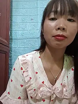 AmyLinee01 stripchat live cam model
