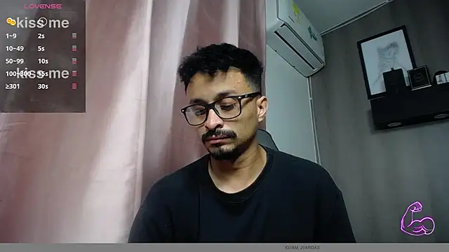 Amir_guy_ stripchat live cam model