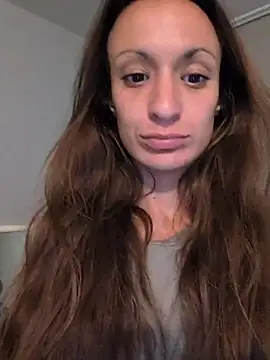LexiLuxi stripchat live cam model