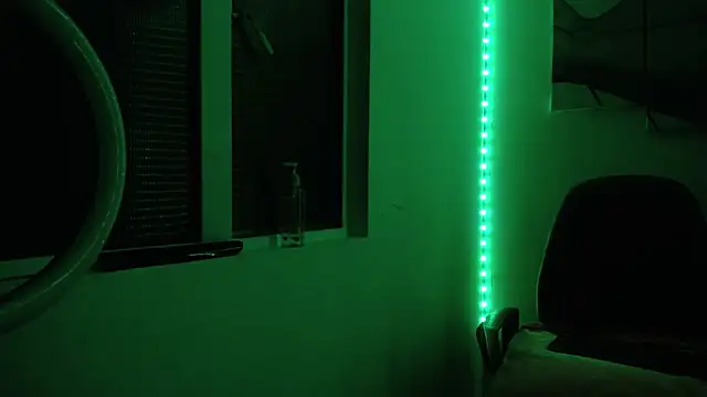 chloe_moon111 stripchat live cam model