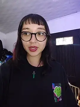 ViolettBluum420 stripchat live cam model