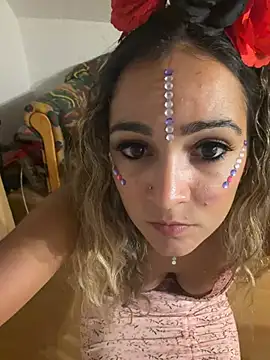 RosaItaliana1 stripchat live cam model