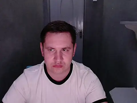 Max_Marlinn stripchat live cam model