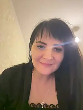 Al-iss stripchat live cam model