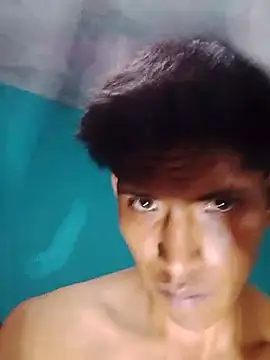 kauuza stripchat live cam model