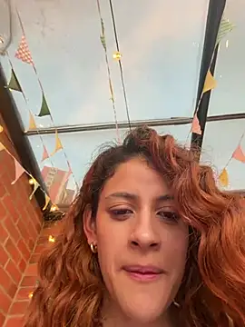 alana15 stripchat live cam model