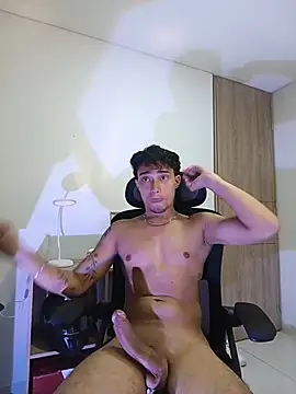 sein_julian18 stripchat live cam model
