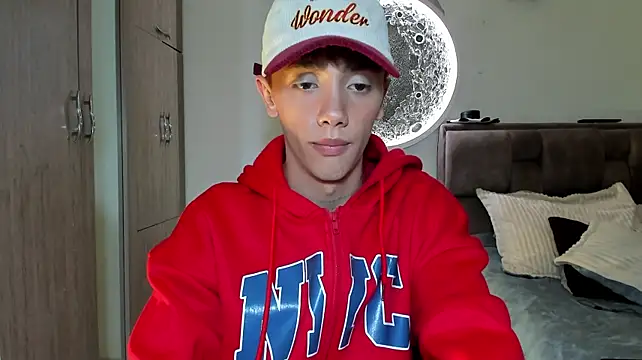 Timothy_ros stripchat live cam model