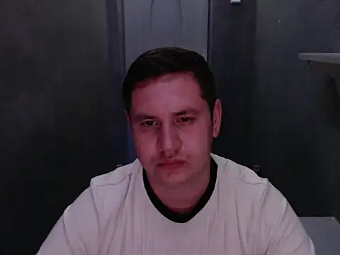 Max_Marlinn stripchat live cam model