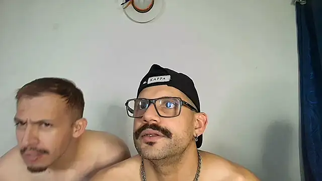 Benjamin_show stripchat live cam model