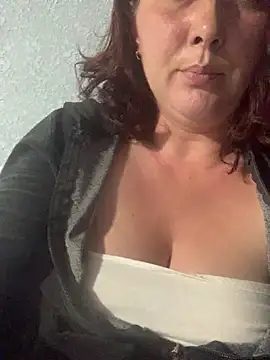 SelinaBun stripchat live cam model