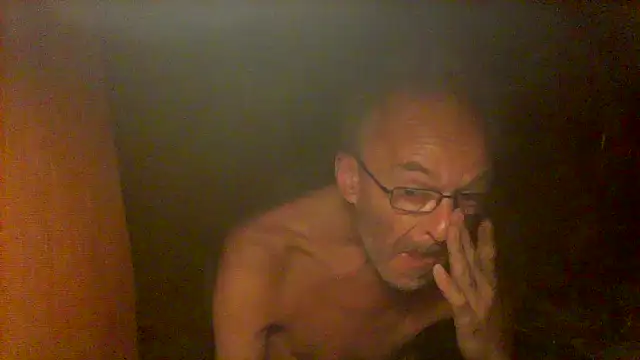 nice6incs stripchat live cam model
