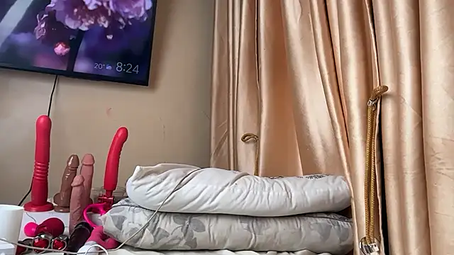 AudreySpanksFuck- stripchat live cam model