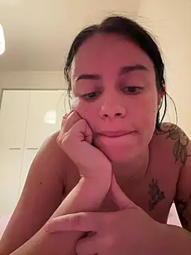 julietteporno stripchat live cam model