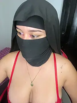 rhizanthella_ stripchat live cam model
