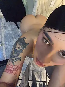 clarachanelricek stripchat live cam model
