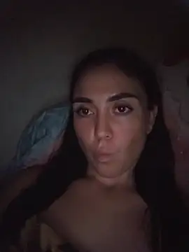 Ncfyv_ncyuhv stripchat live cam model
