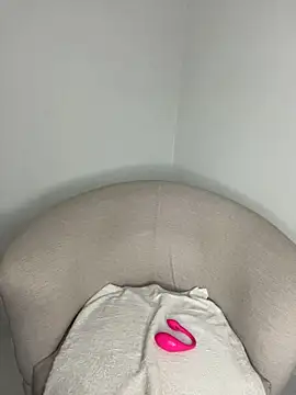 Julie_Markk stripchat live cam model