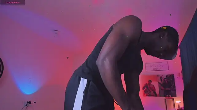Ethantravis22 stripchat live cam model