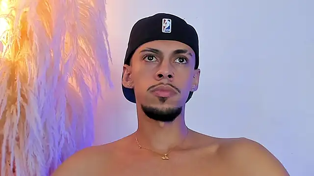 Nikolay_dimitrov stripchat live cam model