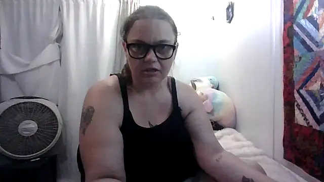 JessieXXXStarr stripchat live cam model