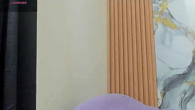 Maissa_Alabi stripchat live cam model