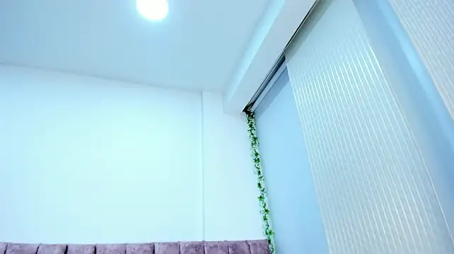 Zoe_Evaanss_ stripchat live cam model
