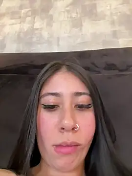Iamzoee_ stripchat live cam model