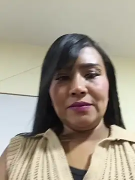 Ariana_Rodriguez stripchat live cam model
