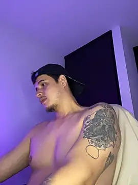 BjornSteel stripchat live cam model