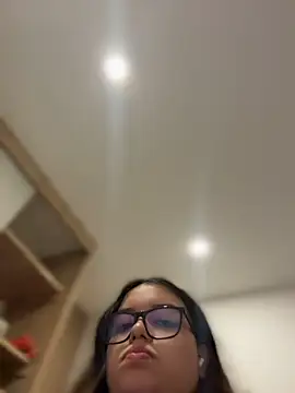 Aphrill stripchat live cam model