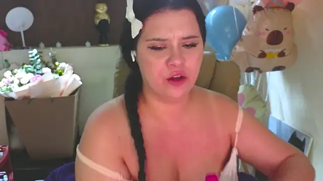 Malika_uAngel stripchat live cam model