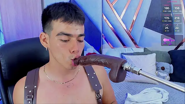 Alejandro_karter18 stripchat live cam model