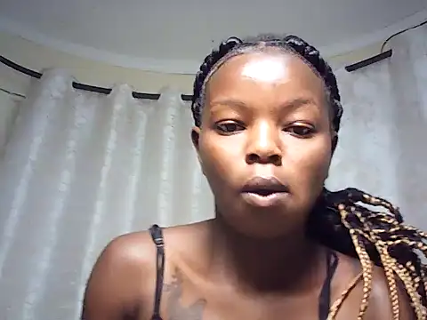 Ebonylayler stripchat live cam model