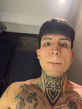 _Tomy08calderon stripchat live cam model