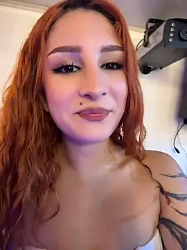 Mon_Cherry stripchat live cam model
