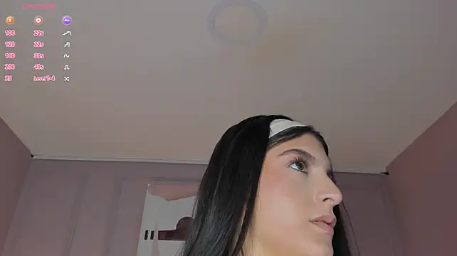 aria_greco stripchat live cam model