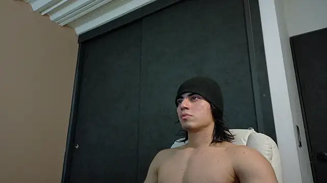 eren_jeager stripchat live cam model