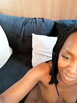 chocolatehotwife stripchat live cam model