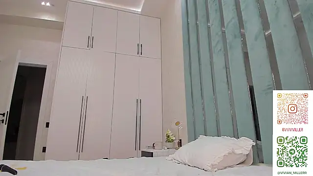 VivianMiller_ stripchat live cam model