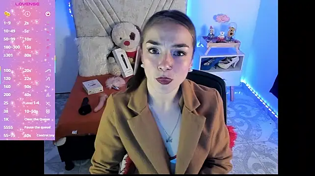 Mia_Victoria22 stripchat live cam model
