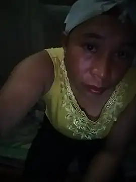 nami-2k stripchat live cam model