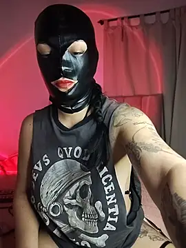 SilentDoll stripchat live cam model